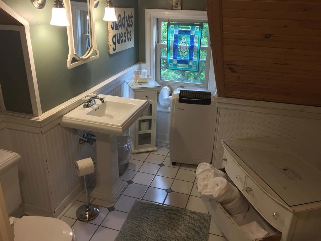 Ogunquit Beach Inn 部屋 写真